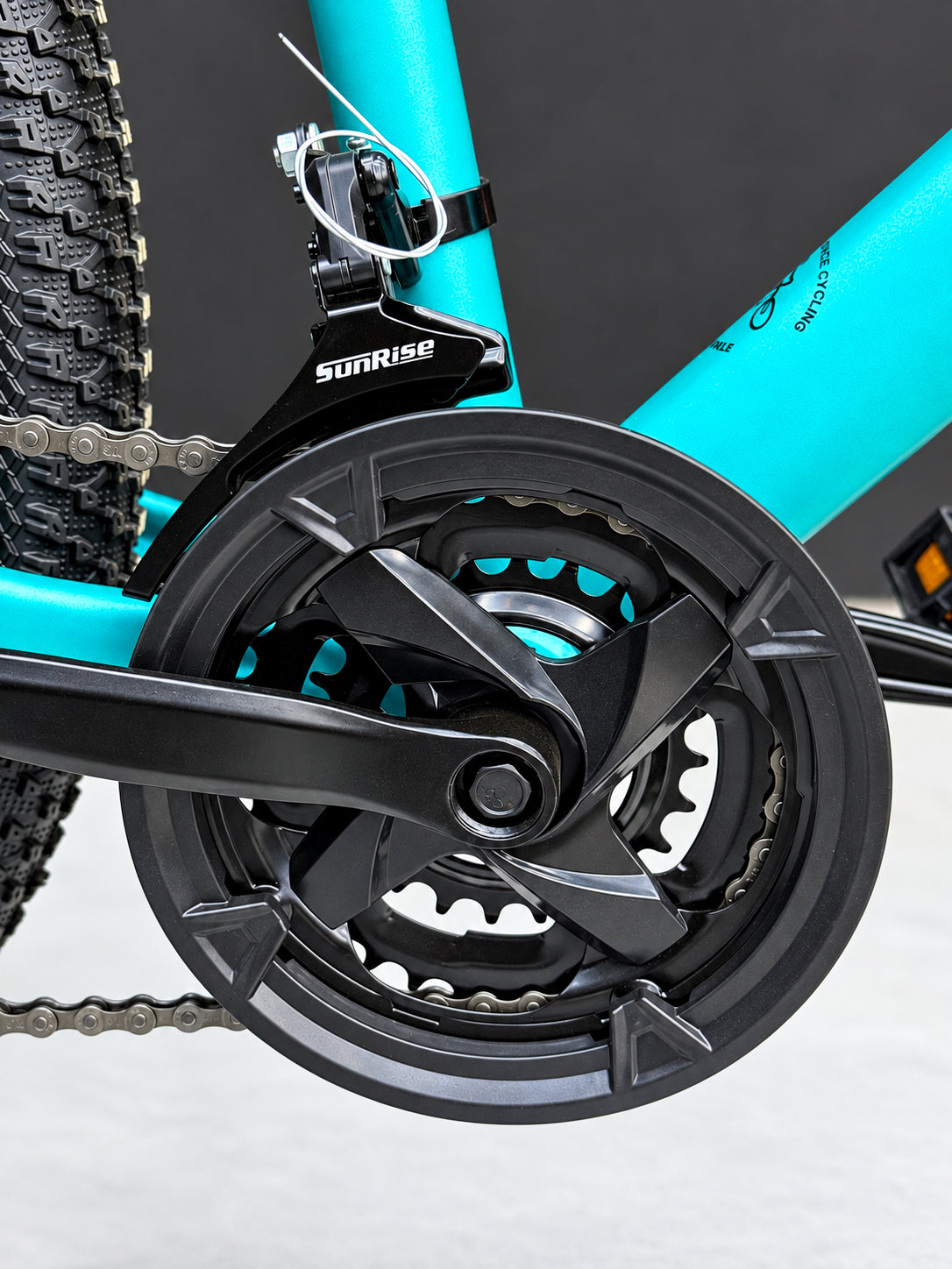 Pioneer 29 Mountain Bike – 21-Speed Steel Frame, Front Suspension & Disc Brakes