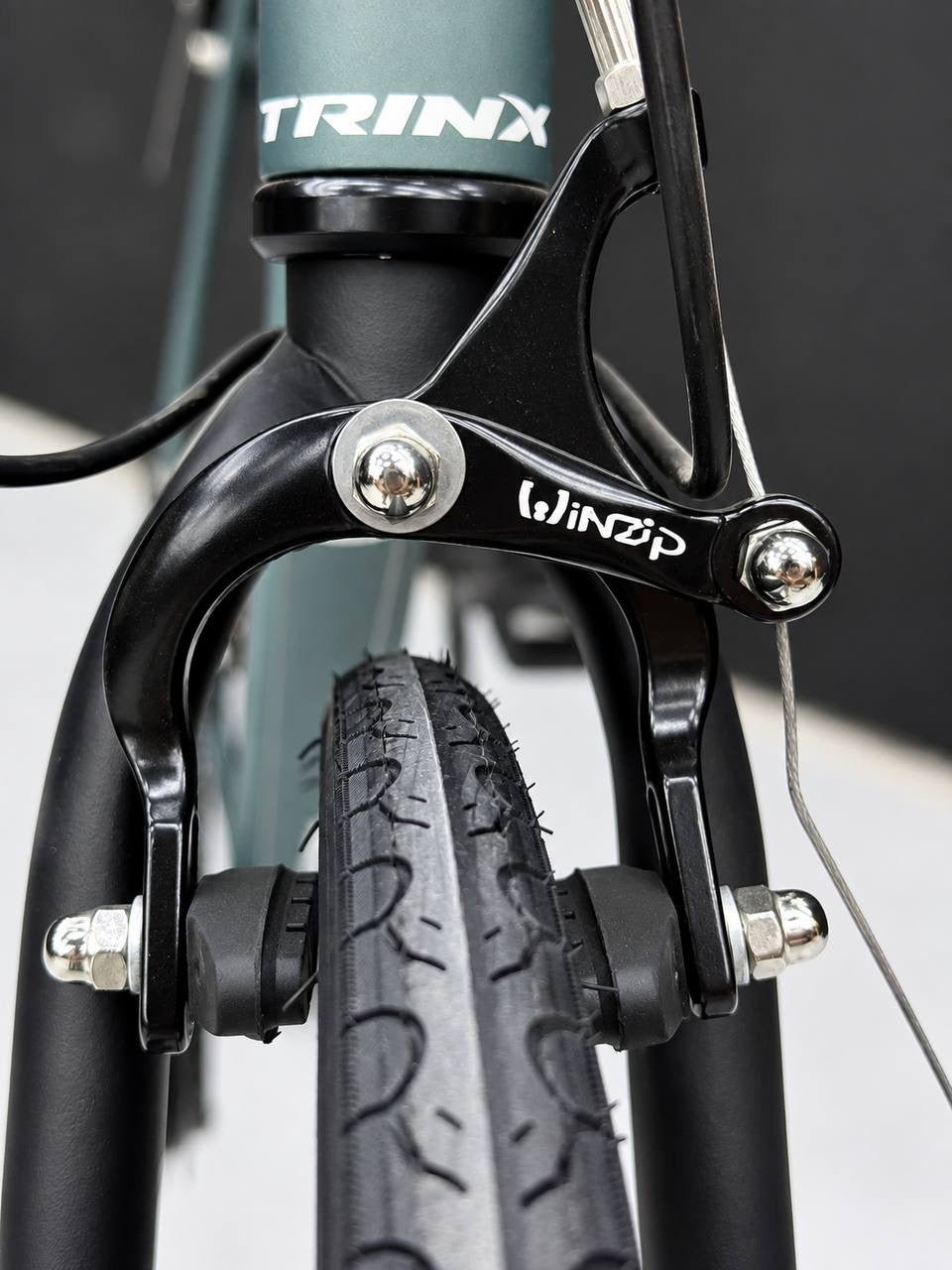 TRINX Tempo 1.4 Road Bike – 700C Aluminum Frame, Shimano 14-Speed