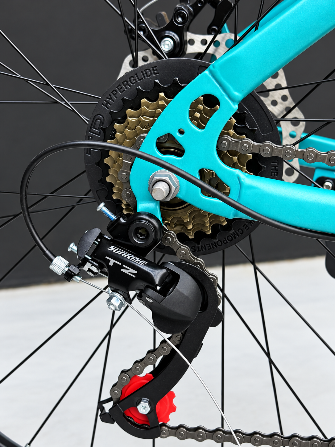Pioneer 29 Mountain Bike – 21-Speed Steel Frame, Front Suspension & Disc Brakes
