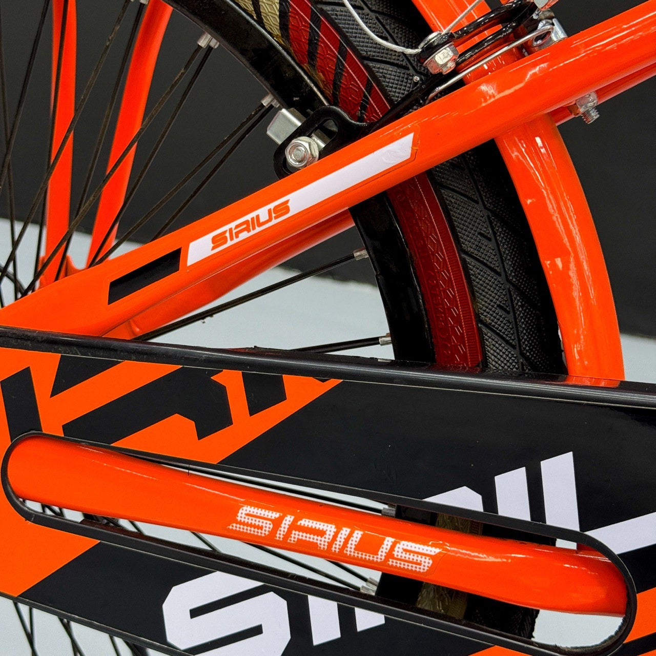 Series 20” Kids Bicycle – Heavy-Duty Frame with Front Basket & Backrest Seat – Safe & Stable Ride Orange