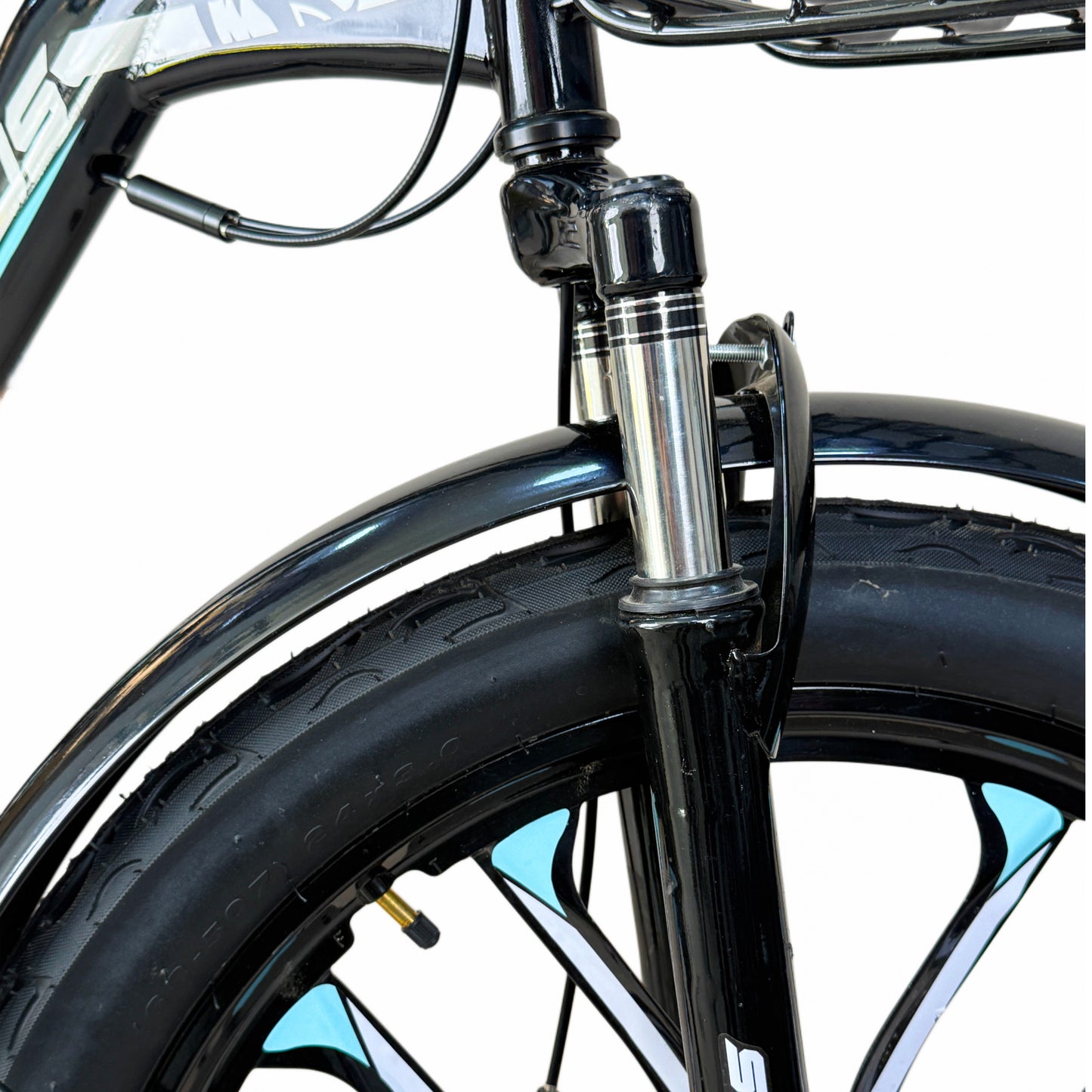 BMX 24 Inch Mountain Bike – Heavy-Duty Steel Frame with Front Basket, Rear Padded Seat, Dual Fenders & 360° BMX Handlebar – Suitable for Riders Height 140–175 cm – Durable Daily Use Bicycle