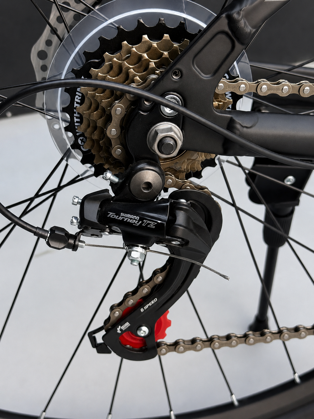دراجة ترينكس 007 مقاس 29 بوصة – إطار ألومنيوم، 21 سرعة، مكابح قرصية ونظام تعليق أمامي – مناسبة للركاب الذين يزيد طولهم عن 175 سم