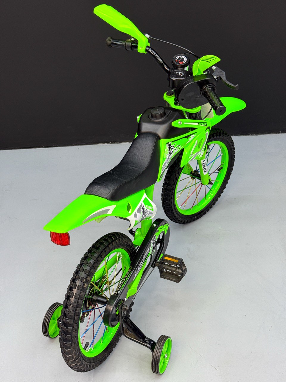 16-Inch Sporty Motorcycle-Style Bicycle for Ages 4-6 Years GREEN