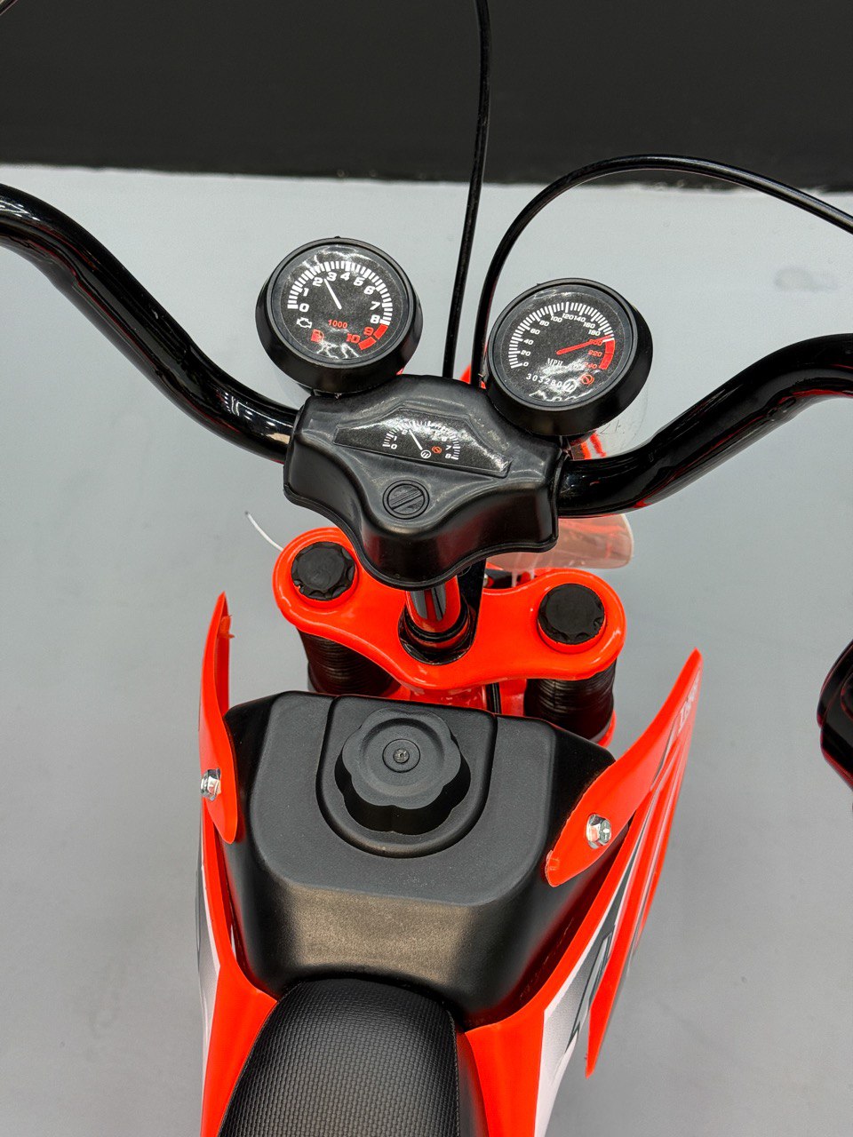 12-Inch Sporty Motorcycle-Style Bicycle for Ages 2-4 Years Orange