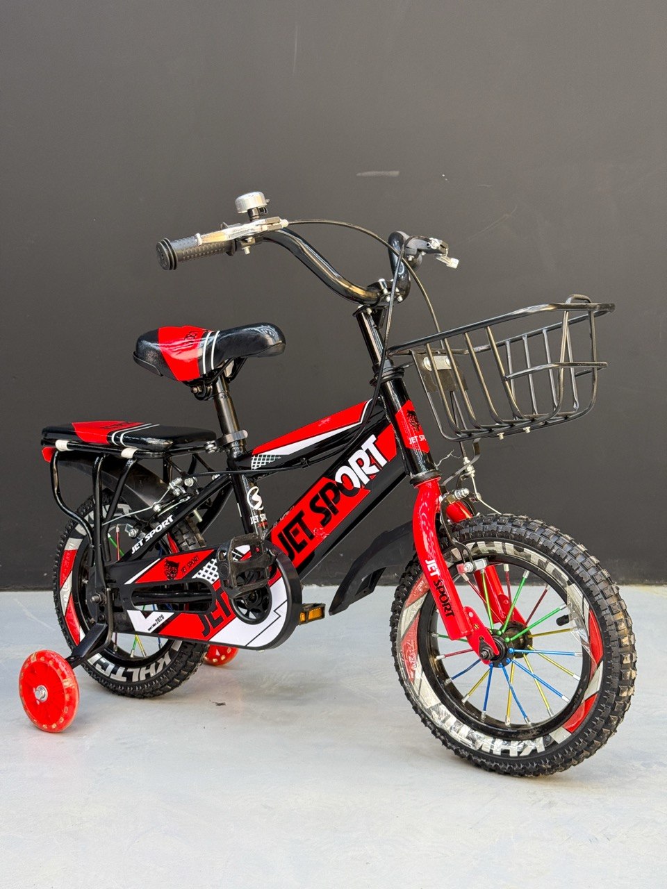 Kids' bike, sizes 12 - 16 - 20, suitable for ages 2 to 10 years, durable high-quality frame, front basket, bell, quick-release padded seat, front and rear mudguards