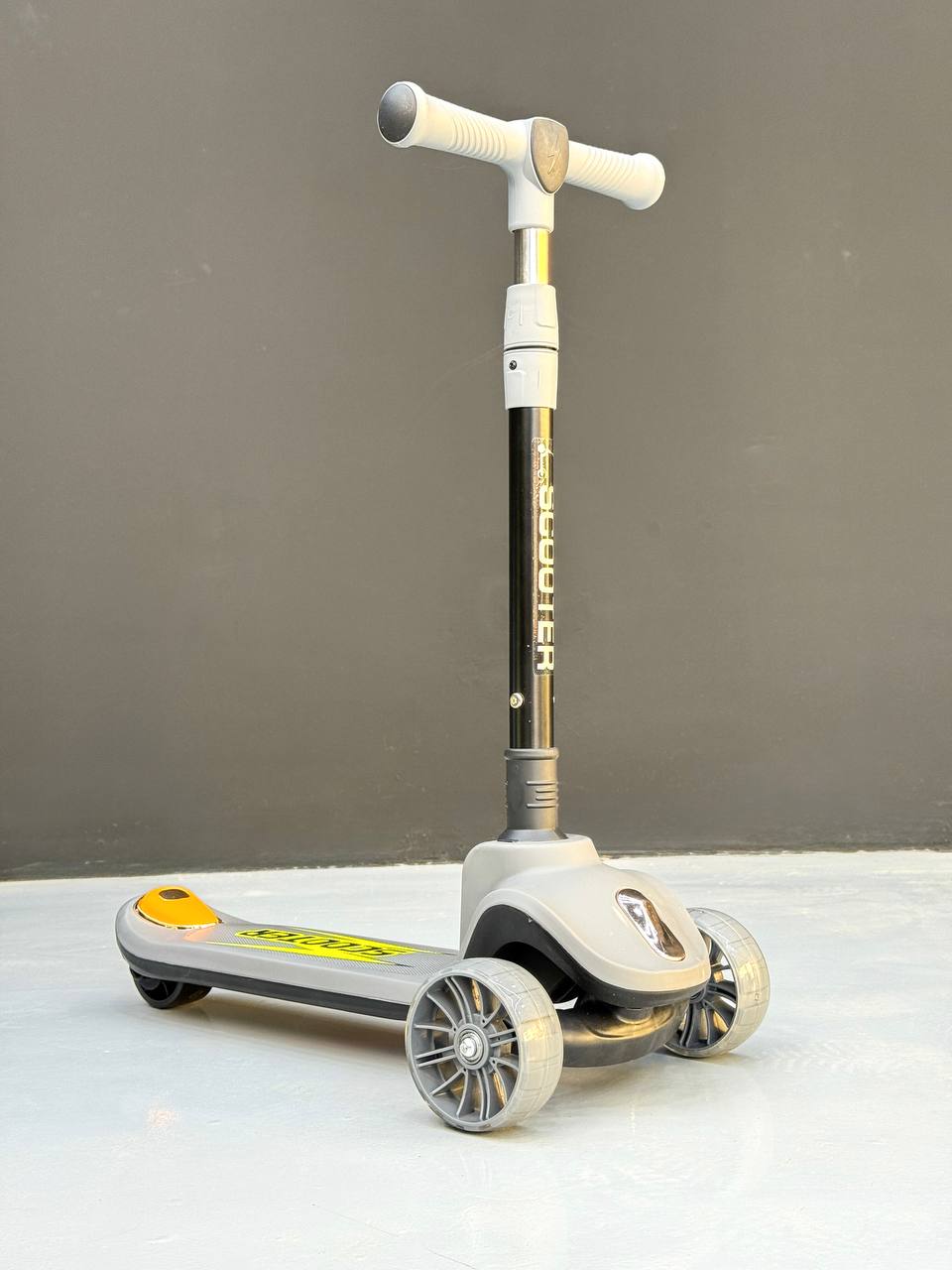 3-Wheel Light-Up Kids Scooter with Music - Foldable & Height Adjustable (Ages 2-10)
