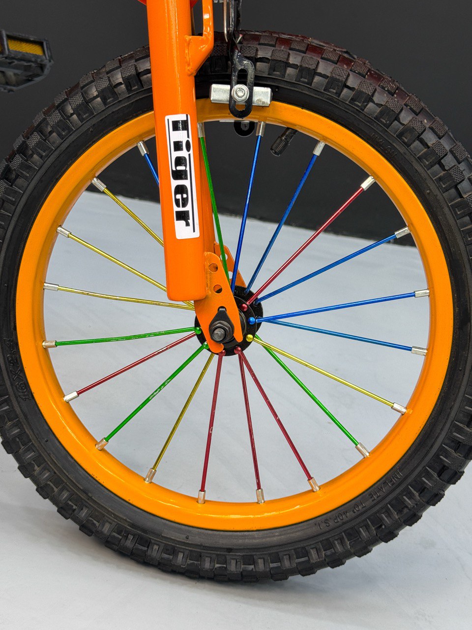 16-Inch Sporty Motorcycle-Style Bicycle for Ages 4-6 Years Orange