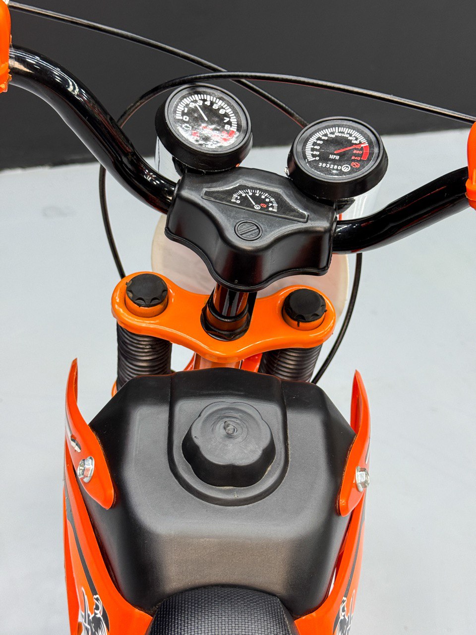 16-Inch Sporty Motorcycle-Style Bicycle for Ages 4-6 Years Orange