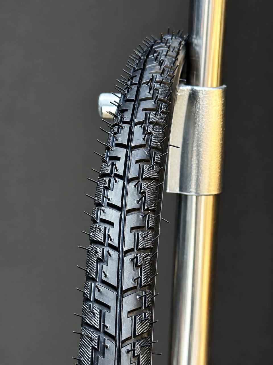 إطار دراجة هوائية للطرق والهايبرد KENDA K830 700×35C - بنقشة شبه ملساء