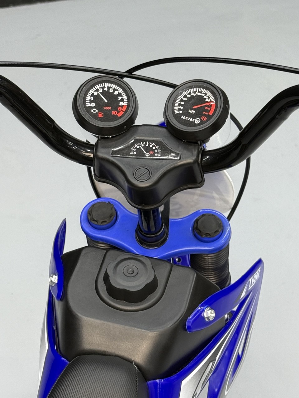 12-Inch Sporty Motorcycle-Style Bicycle for Ages 2-4 Years Blue