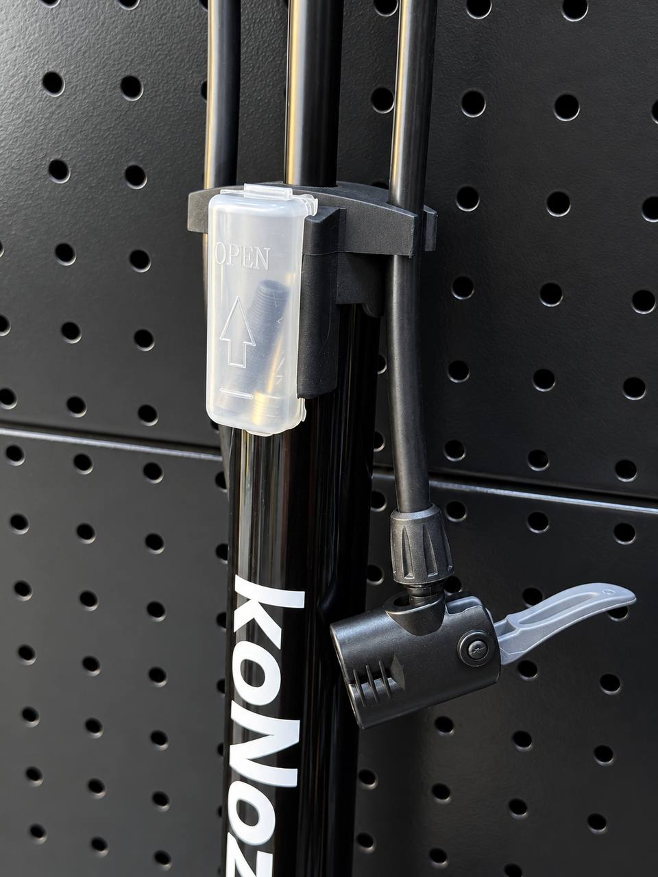 Large bicycle pump with a gauge