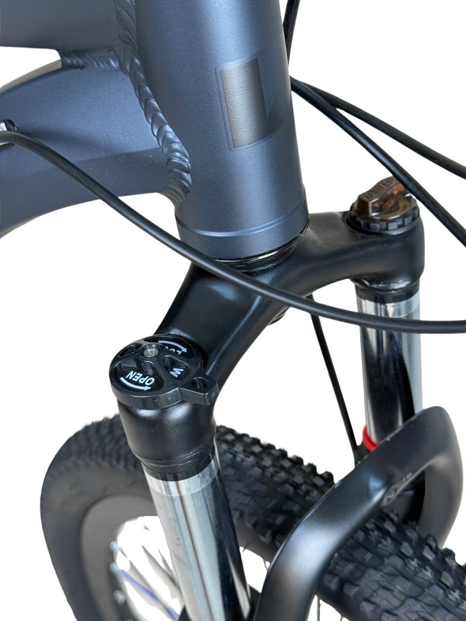 VICTOR V3 Aluminum size 26 Petroleum