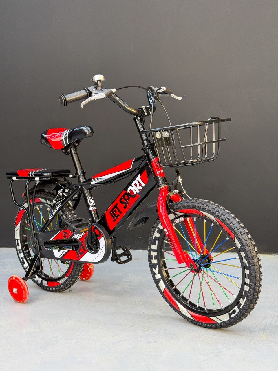 Kids' bike, sizes 12 - 16 - 20, suitable for ages 2 to 10 years, durable high-quality frame, front basket, bell, quick-release padded seat, front and rear mudguards